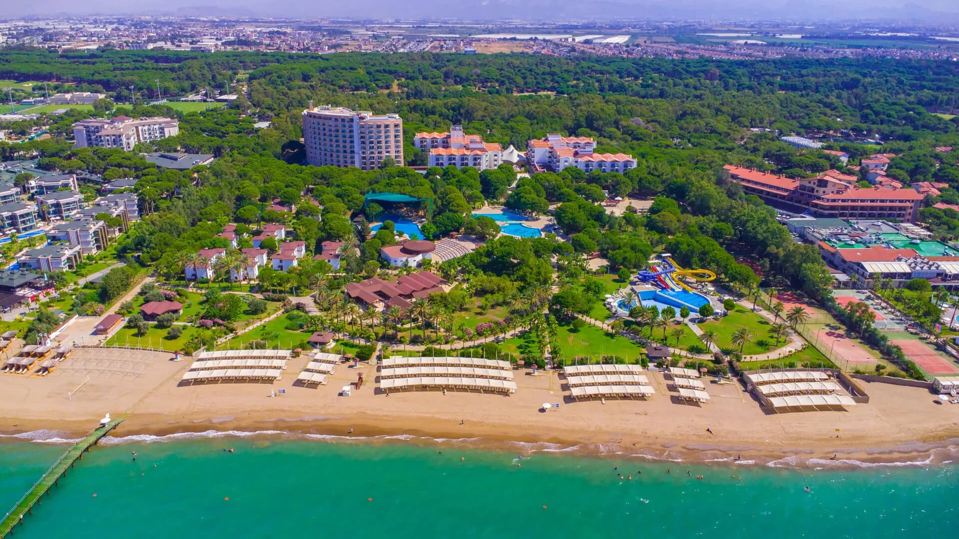 ALTİS GOLF HOTEL
